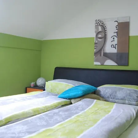 بيت ضيافة Hisa Divino