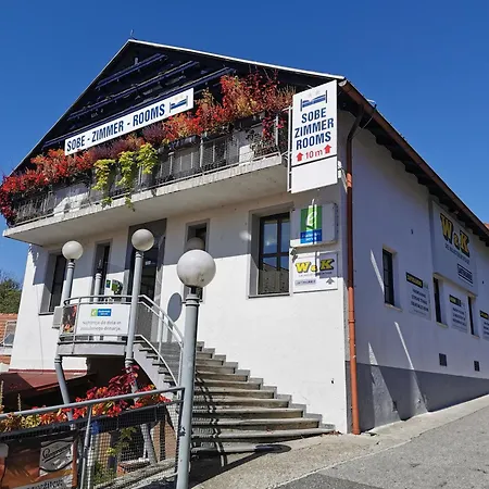 Hisa Divino Hiša za goste