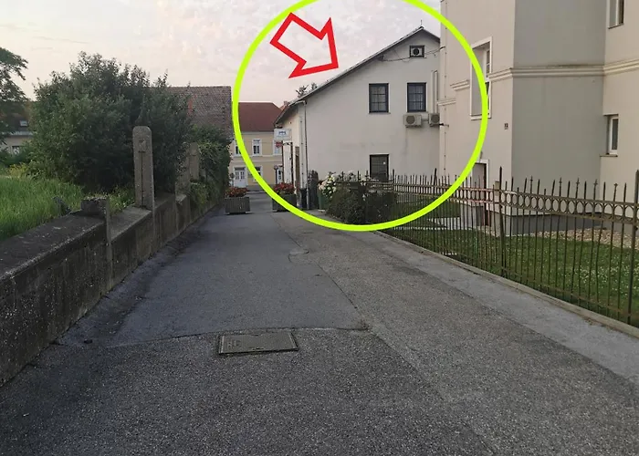 Πανσιόν Hisa Divino 3*