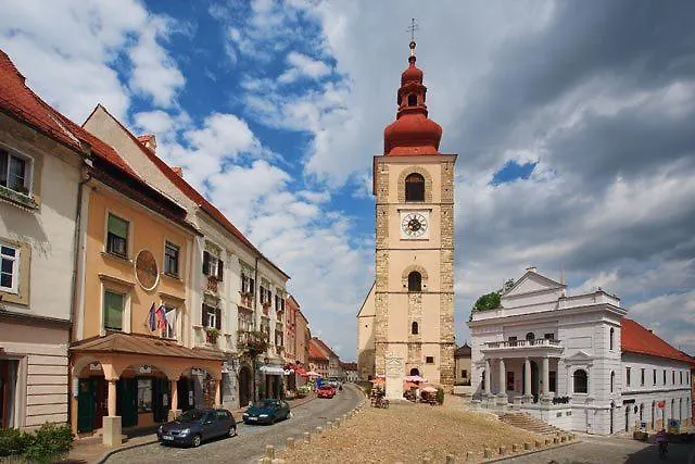 Hisa Divino Pensionat