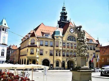 Hisa Divino Πανσιόν 3*